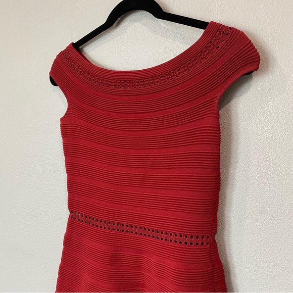 Sandro Off Shoulder Ribbed Fit and Flare Stretch Dress Red Size 2 - Picture 3 of 11